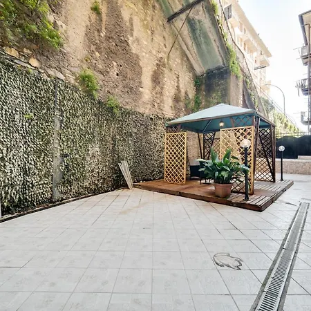 Castelletto Terrace Apartamento *